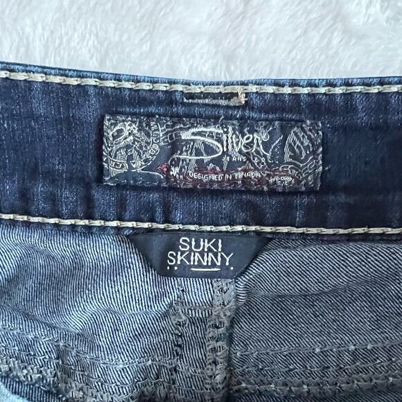Silver Suki Skinny Jeans W30/L29 Dark Wash - Picture 6 of 11